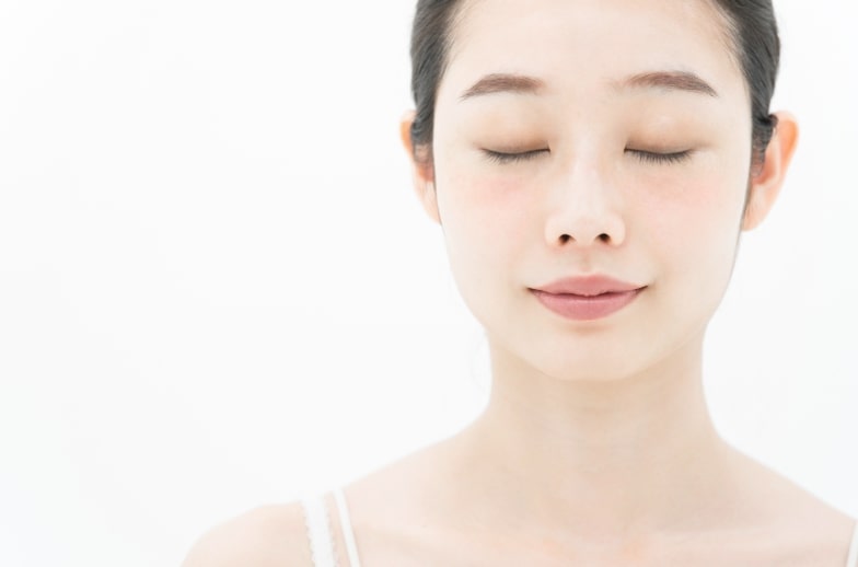 徹底解説 シワの原因や目立たせなくする方法についてご紹介 ウレハダ うれしいお肌 ずっと続く